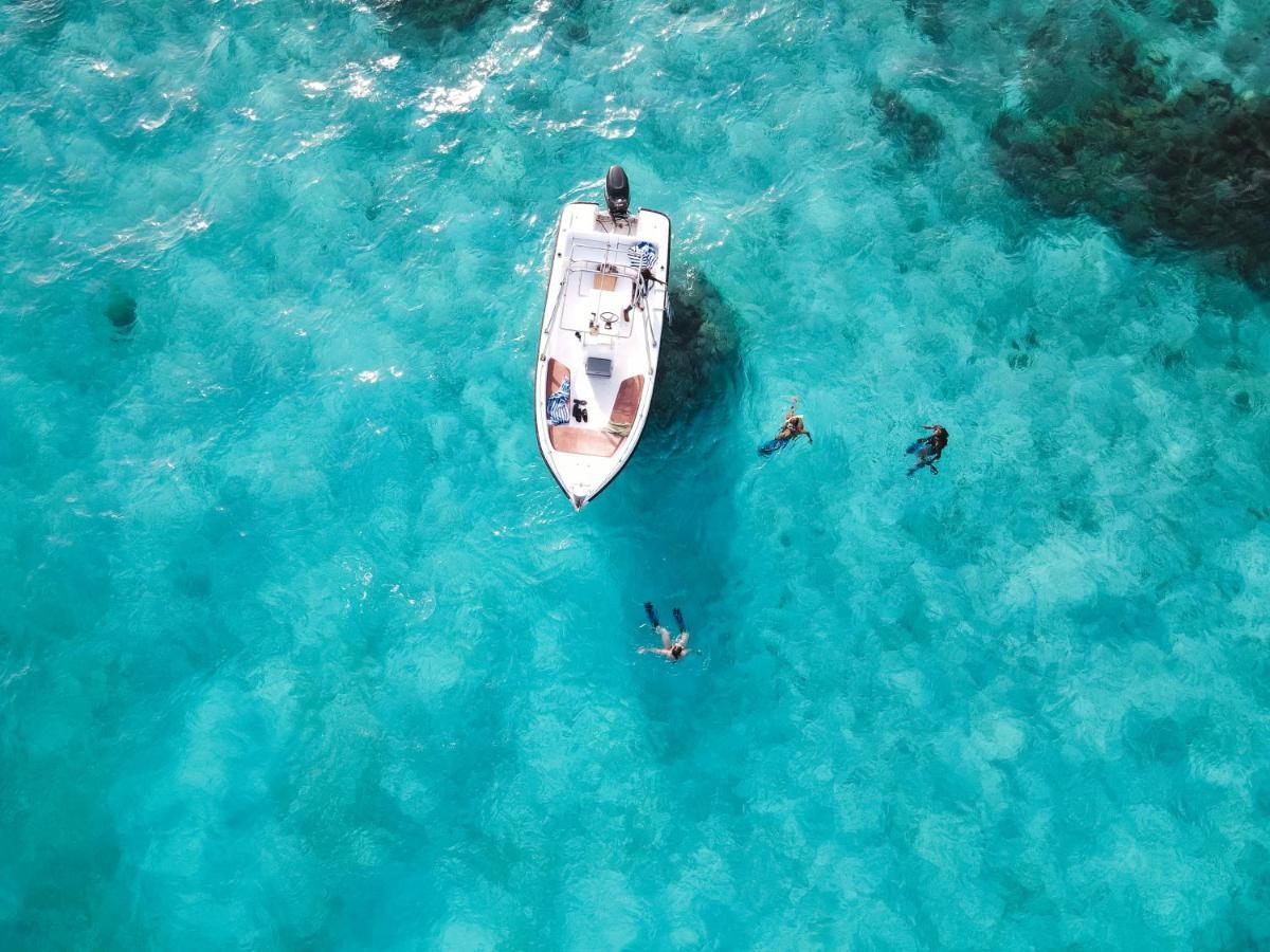 Hotel Rashu Hiyaa Dhiffushi Exterior foto