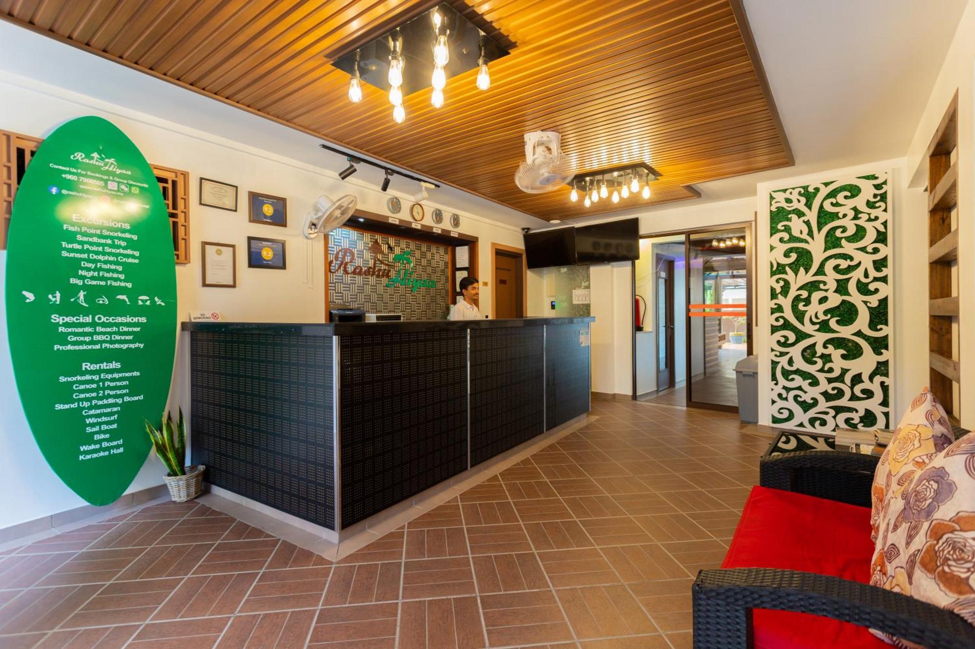 Hotel Rashu Hiyaa Dhiffushi Exterior foto