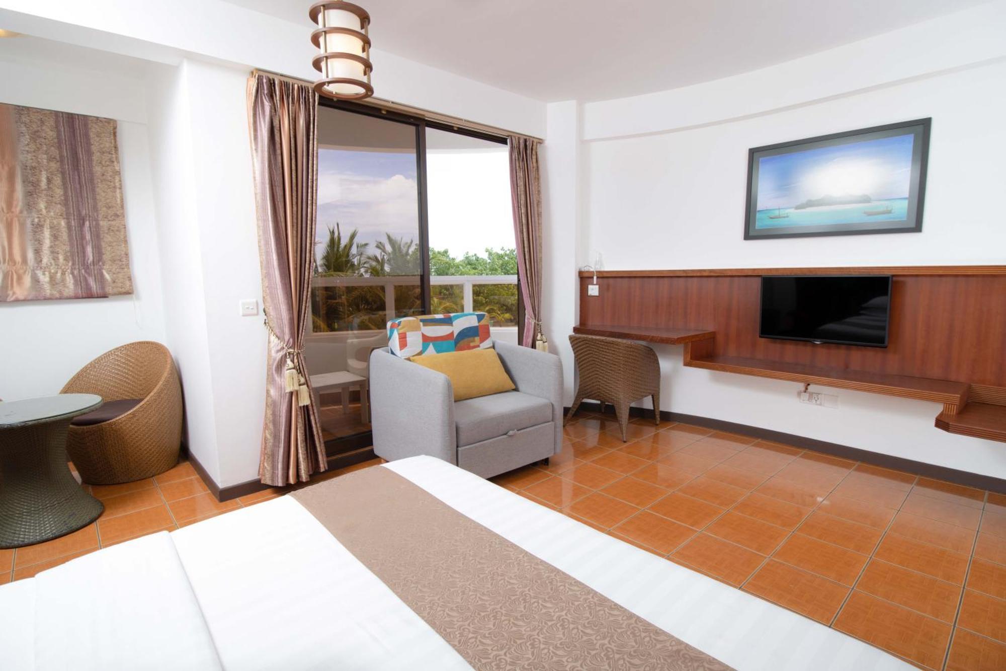 Hotel Rashu Hiyaa Dhiffushi Exterior foto