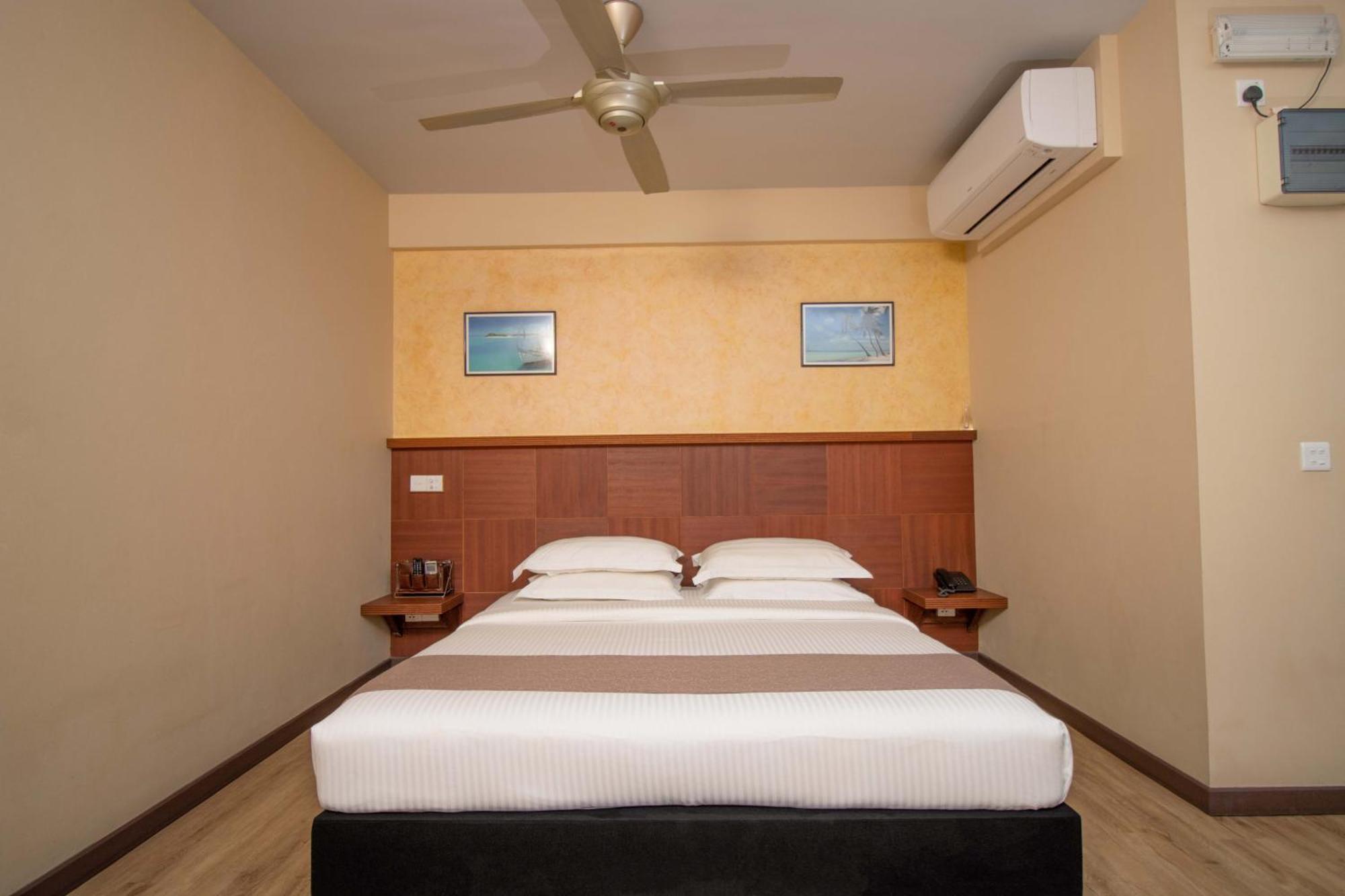 Hotel Rashu Hiyaa Dhiffushi Exterior foto