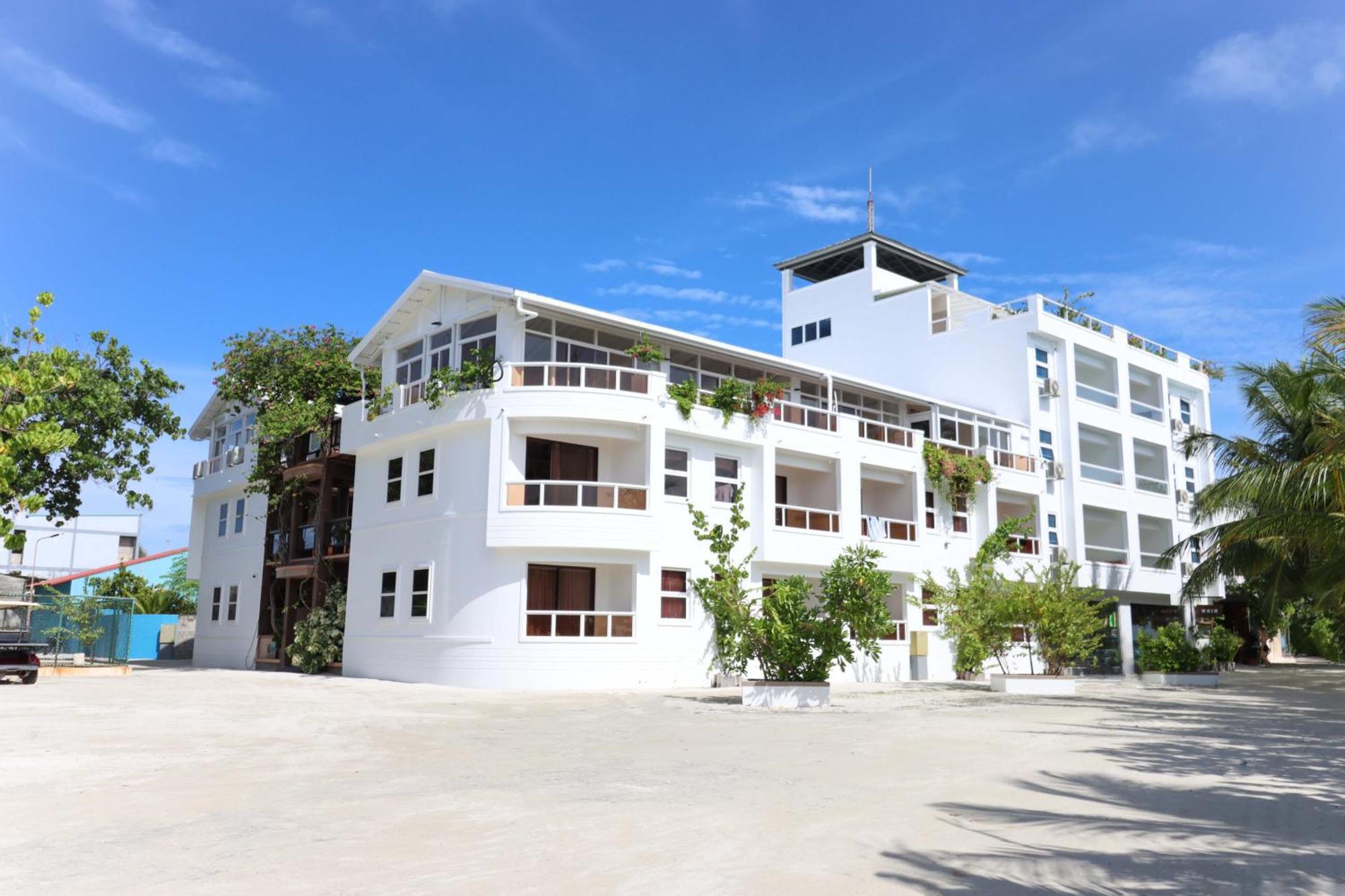 Hotel Rashu Hiyaa Dhiffushi Exterior foto